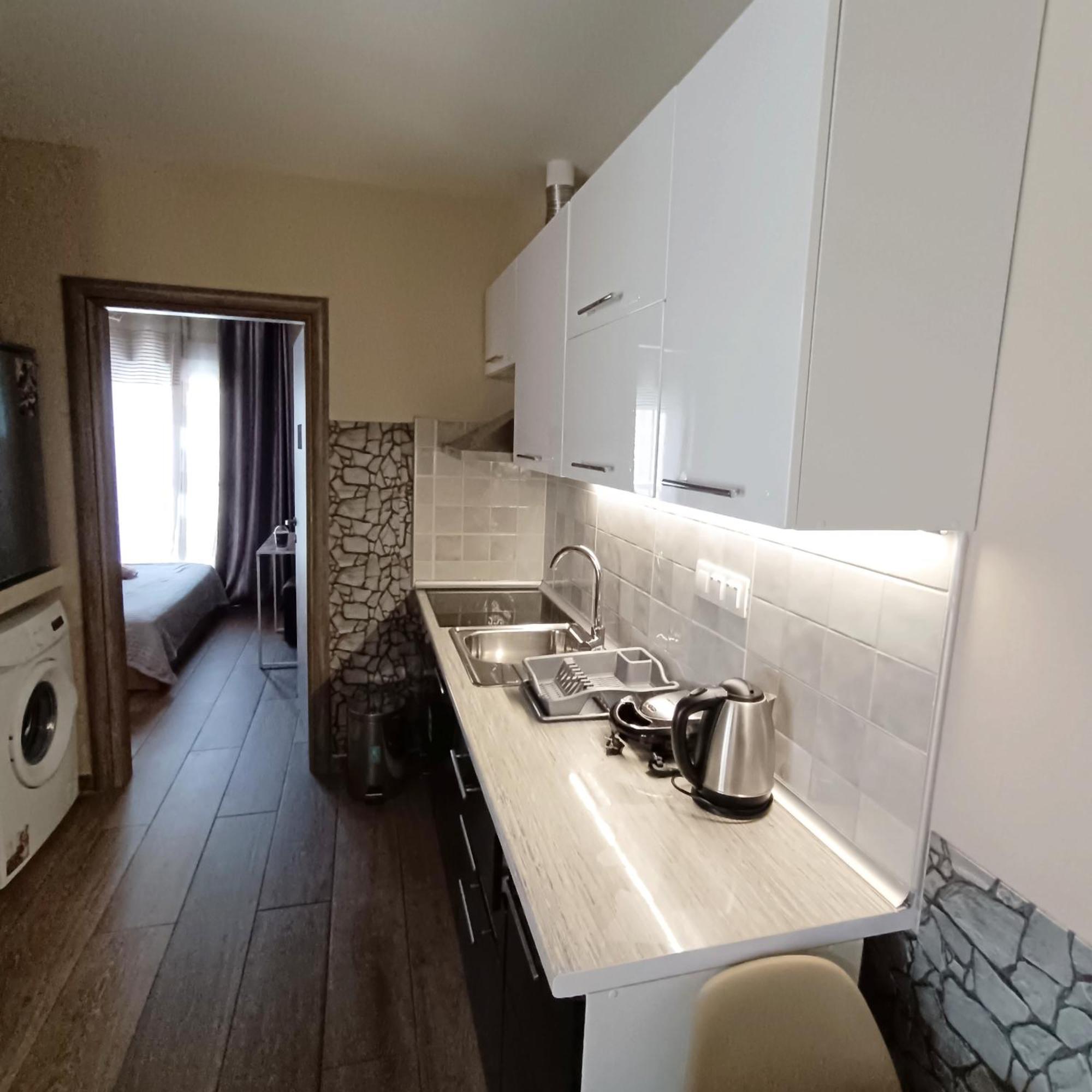 Rotonda Citycenter Two Rooms Apart.New Renovated! Tesalonika Bagian luar foto