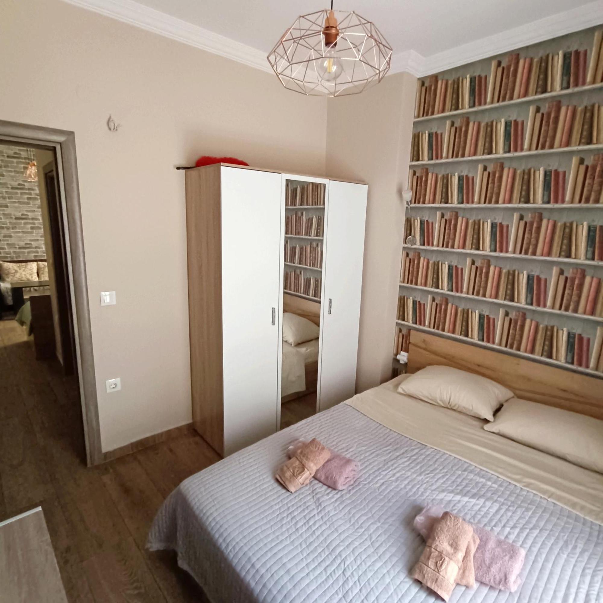 Rotonda Citycenter Two Rooms Apart.New Renovated! Tesalonika Bagian luar foto